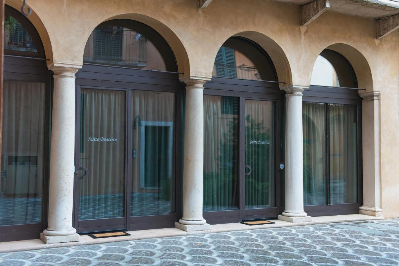 Italianflat - Empireo Rooms - 200Mt To Arena Verona Luaran gambar